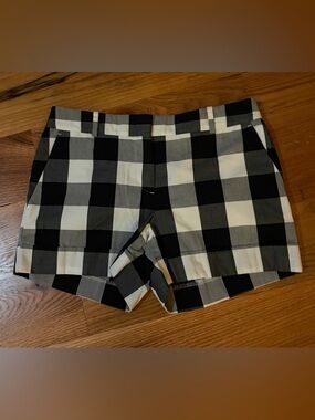 LOFT Black and White Checkered Men’s Shorts